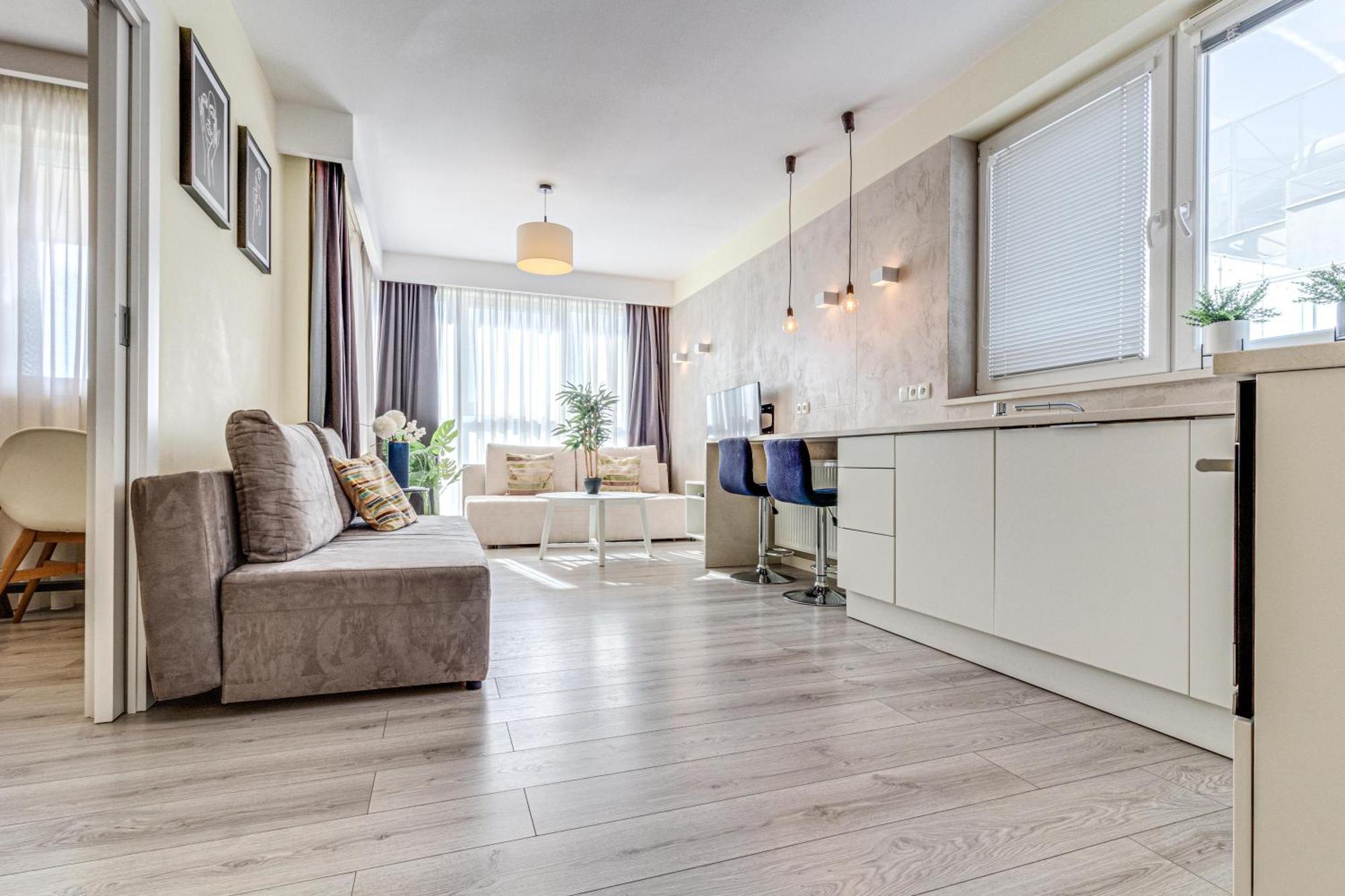 Rentplanet - Apartament Wszystkich Swietych Wroclaw Exterior photo